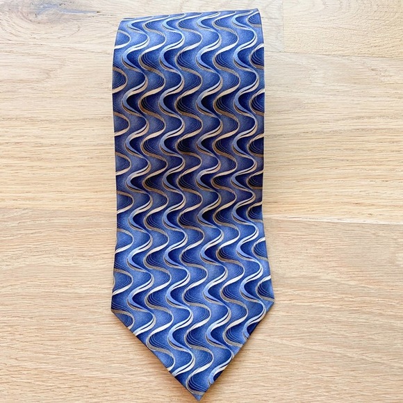 Dockers Other - DOCKERS Men's Vintage Blue/Silver Wave DuPont Teflon Treated Silk Necktie sz OS